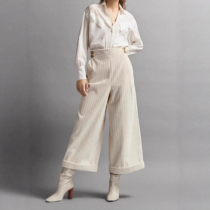 Damen weite Cordhose mit dekorativen Knöpfen Drune