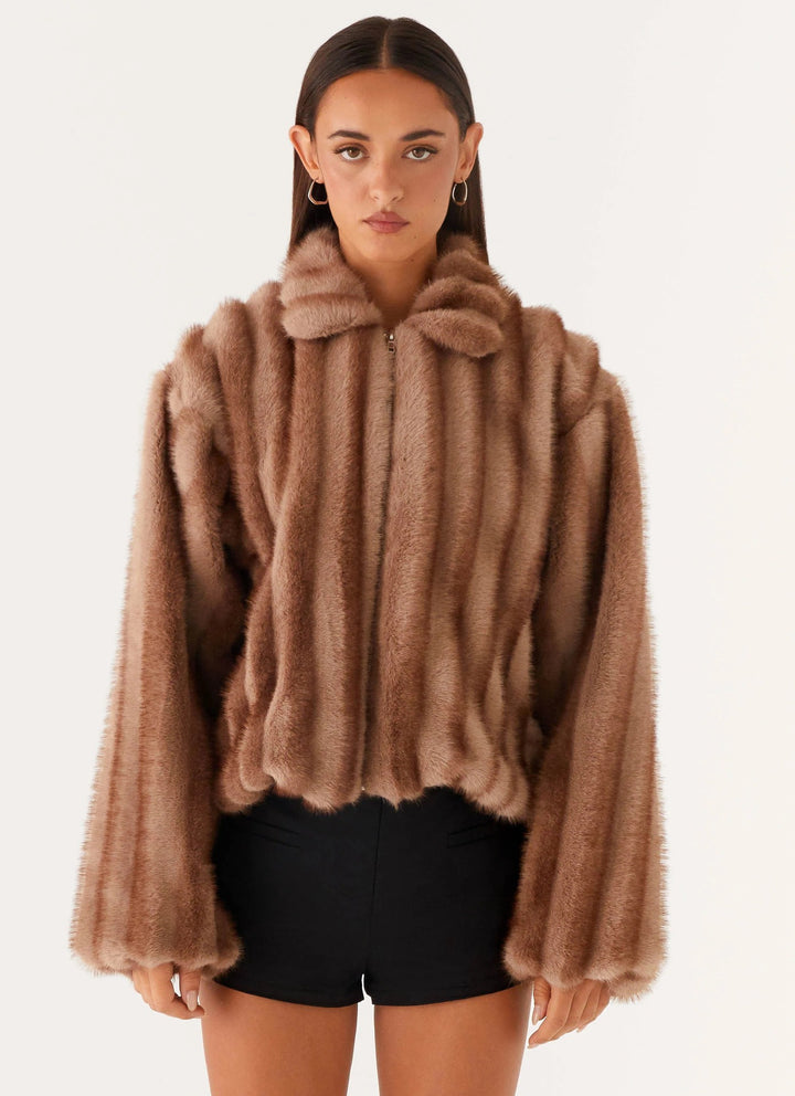 Damen Kurzjacke aus luxuriösem Hochflor-Kunstpelz mit Reißverschluss und voluminösen Ärmeln Drune