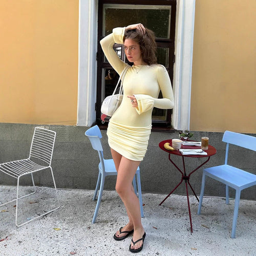 Damen Figurbetontes gerafftes Minikleid mit langen Trompetenärmeln Drune