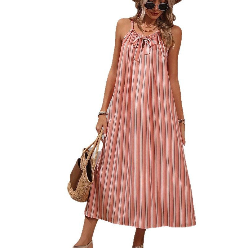Damen Maxikleid mit zartem Bindegürtel und eleganten Streifen Drune