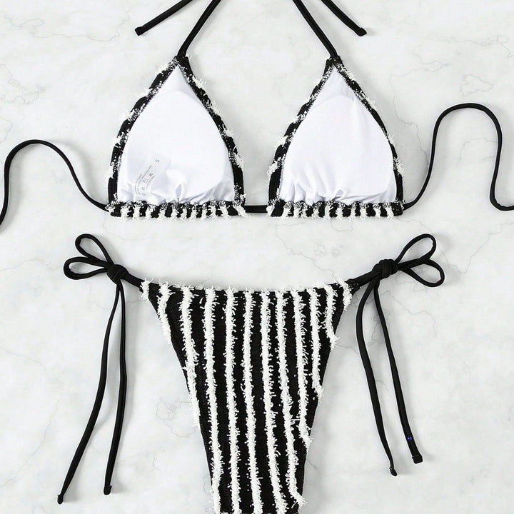 Damen Triangel-Bikini mit auffälligem Streifenmuster Drune