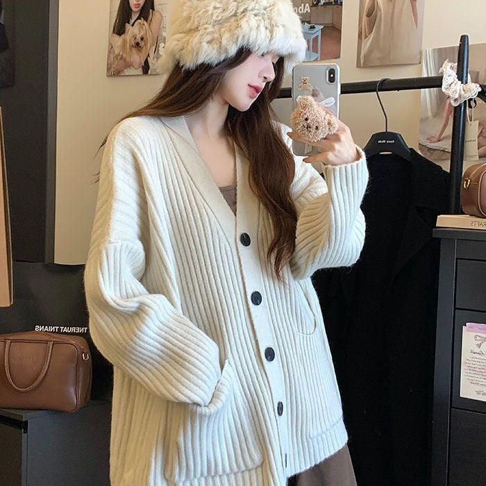 Damen gemütlicher Strickcardigan mit Knopfdetails und Taschen Drune