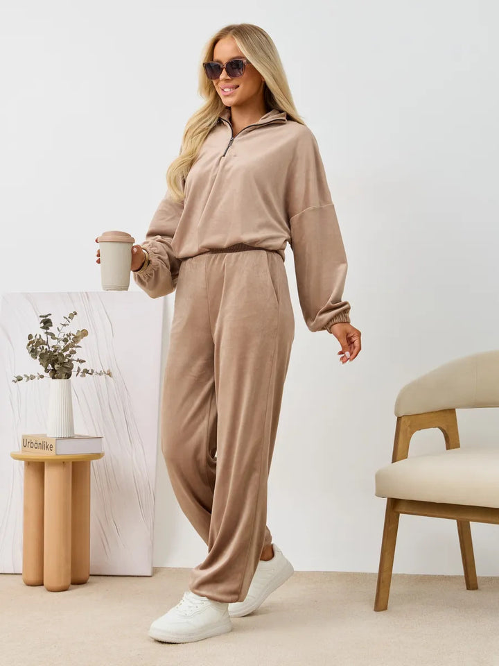 Damen samtiges zweiteiliges Lounge-Set mit Kapuzen-Halbzip und elastischer Bundhose Drune