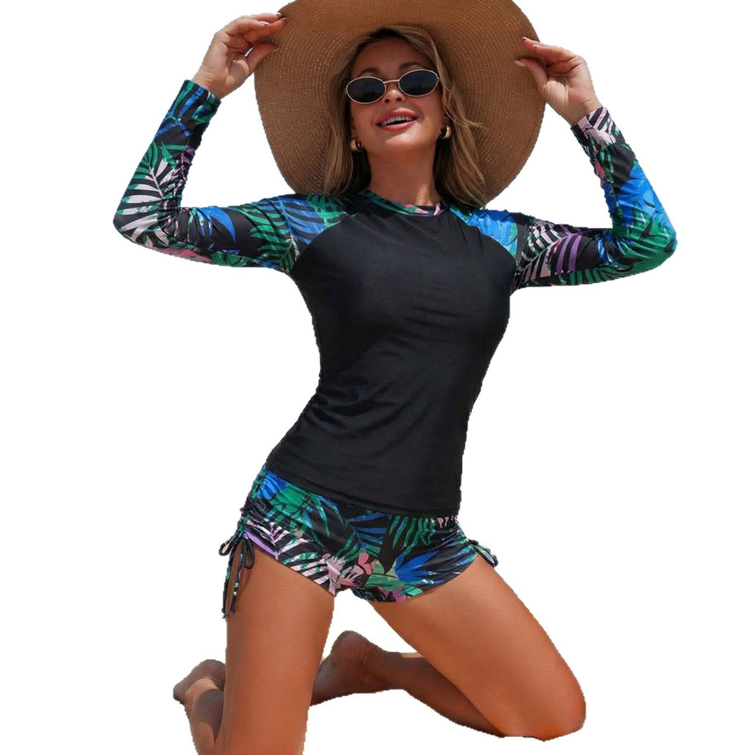 Damen Sportliches Rashguard-Set mit langärmligem Oberteil und schicker Short Drune