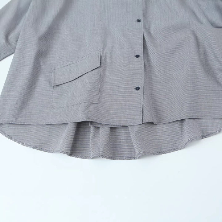 Damen Oversize-Bluse mit hohem Schalkragen und asymmetrischer Knopfleiste Drune