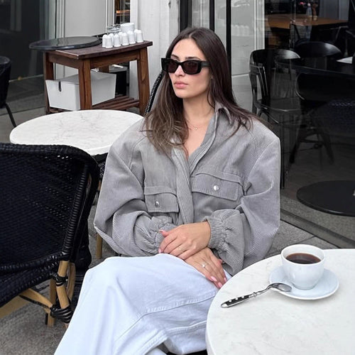 Damen lässige Übergangsjacke mit voluminösen Ärmeln und Druckknopfdetail Drune