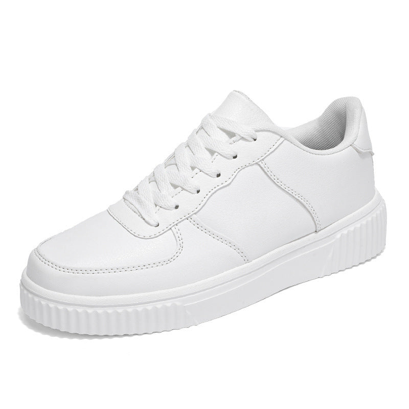 Unisex Plateau-Low-Top-Sneaker mit gepolstertem Einstieg und profiliertem Gummiaußensohle Drune