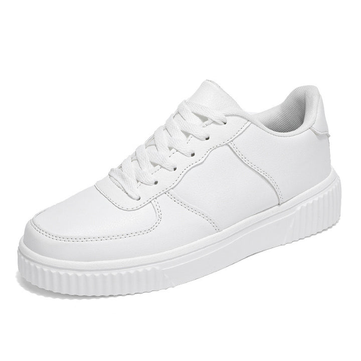 Unisex Plateau-Low-Top-Sneaker mit gepolstertem Einstieg und profiliertem Gummiaußensohle Drune