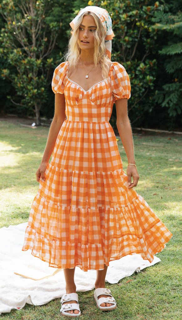 Damen maxi Kleid mit vollen Rüschen und Karomuster Drune
