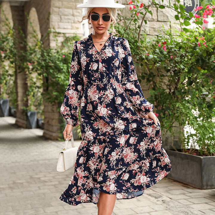 Damen Blumiges Viskose-Midikleid mit V‑Ausschnitt, Taillennaht und Stufenrock Drune