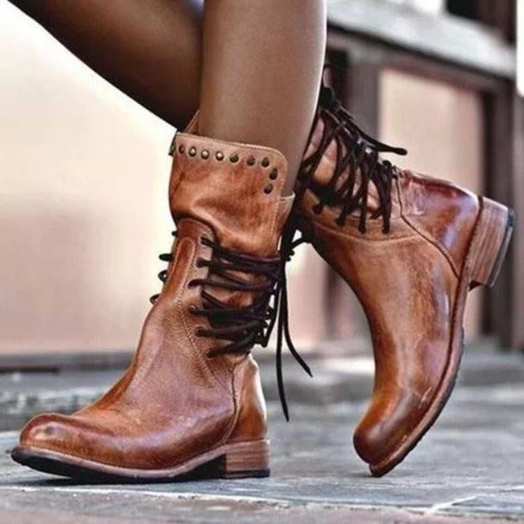 Damen Schnürstiefel im Vintage-Look aus Lederimitat mit Nietenbesatz und niedrigem Blockabsatz Drune