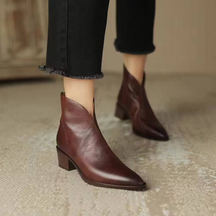 Damen nan spitze Chelsea-inspirierte Stiefelette mit asymmetrischem Schaft und mittelhohem Blockabsatz Drune