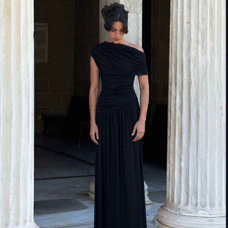 Damen Elegantes asymmetrisches Maxikleid mit Raffungen Drune