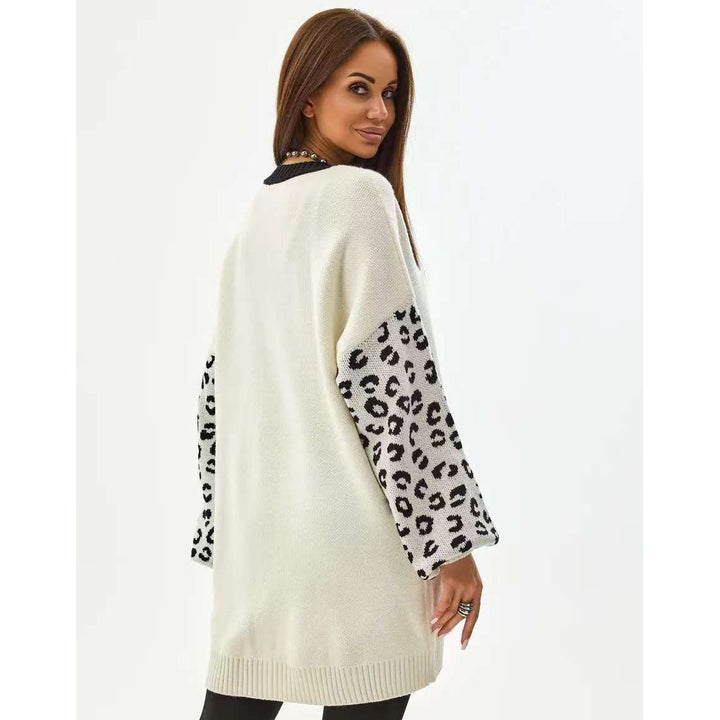 Damen Grobstrickjacke mit Kontrastärmeln und Knopfdetail Drune