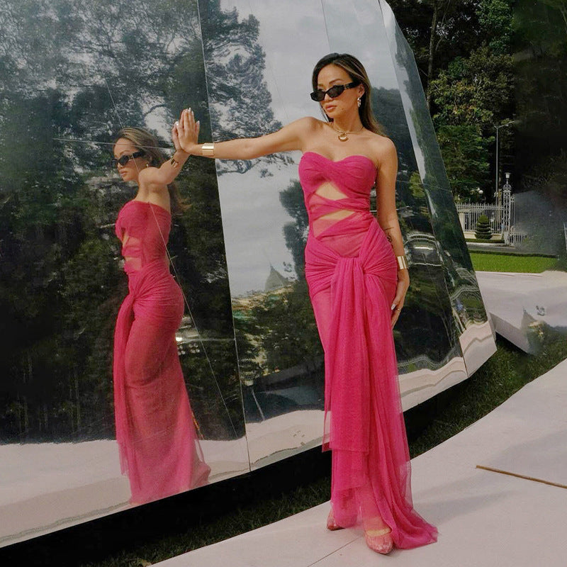 Damen Elegantes trägerloses Maxikleid mit raffinierten Drapierungen und transparenter Optik Drune