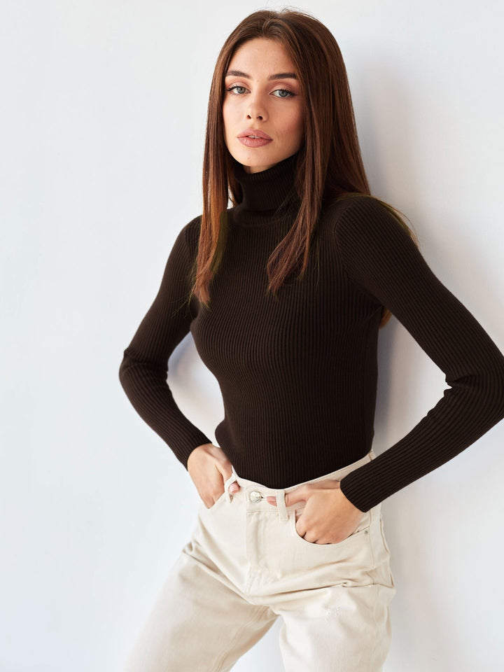 Damen Figurbetonter Rippstrick-Rollkragenpullover Drune