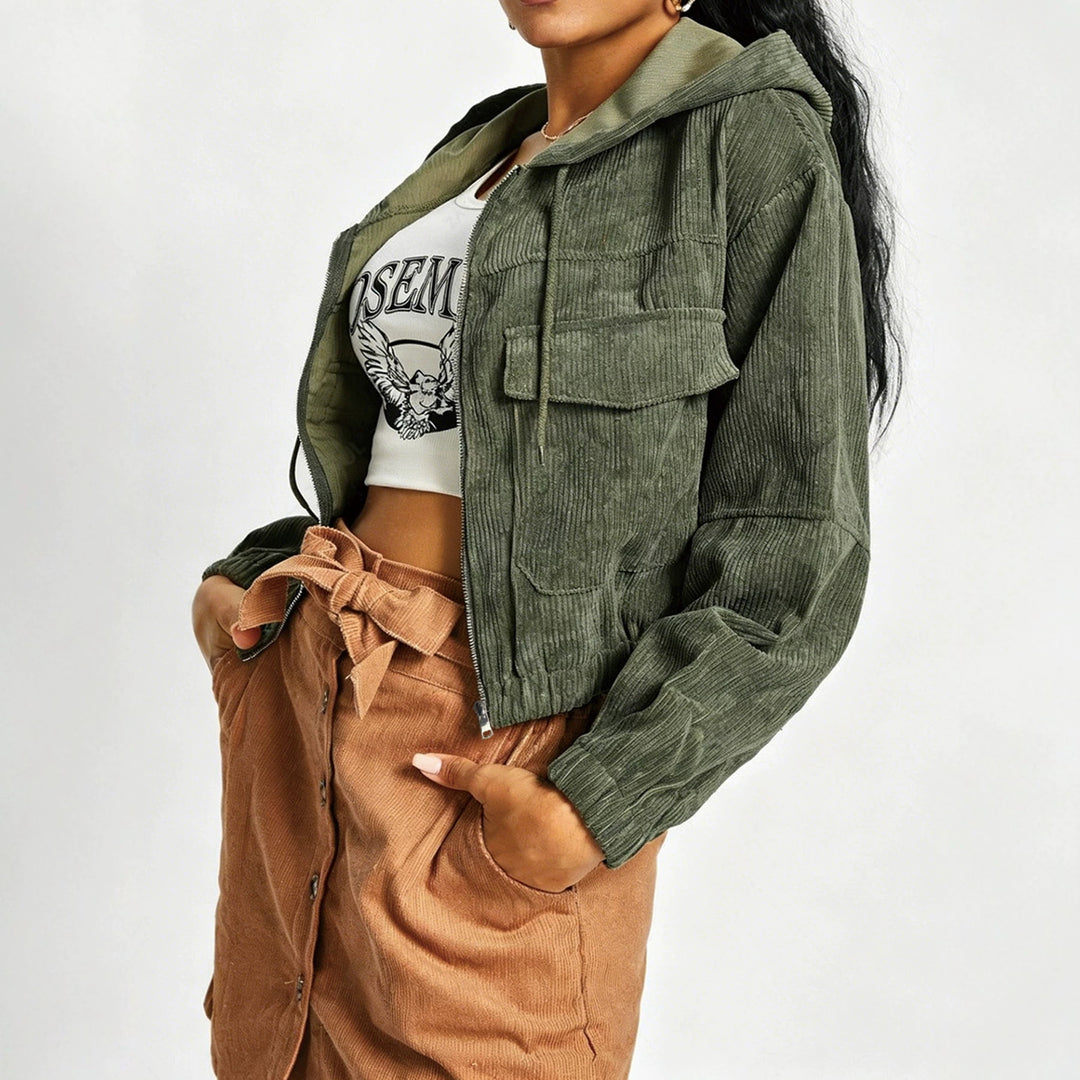 Damen Kurzjacke aus Cord mit Kapuze, Reißverschluss und aufgesetzten Brusttaschen Drune