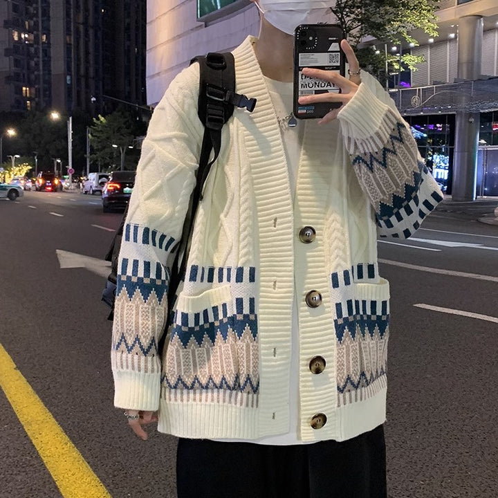 Herren Strickjacke mit modernen Mustern und praktischen Taschen Drune