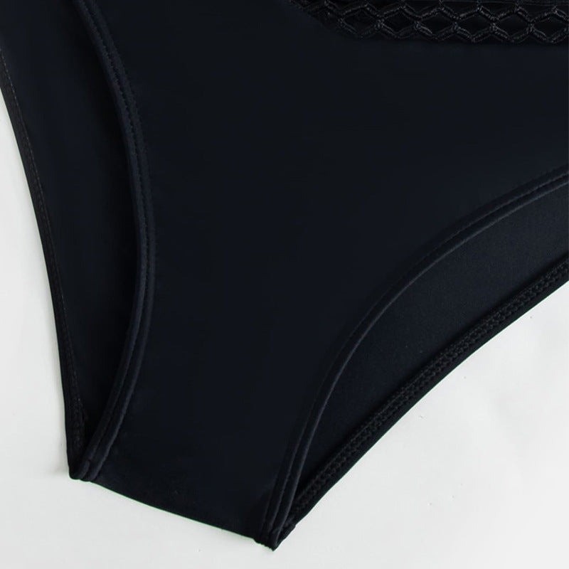 Damen Sport-Bikini mit innovativem Wickeloberteil und feinem Netz-Akzent Drune