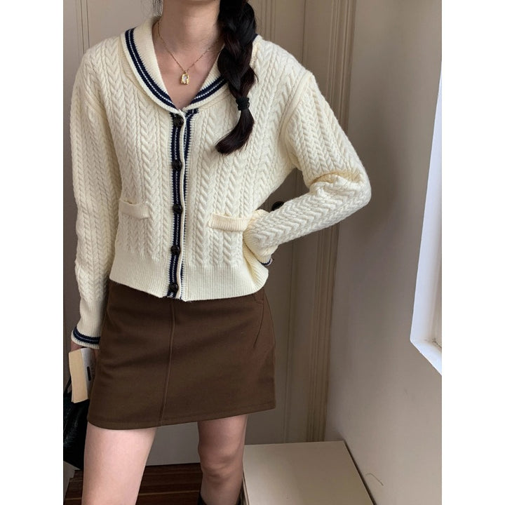 Damen elegante Strickjacke mit klassischem Schalkragen Drune