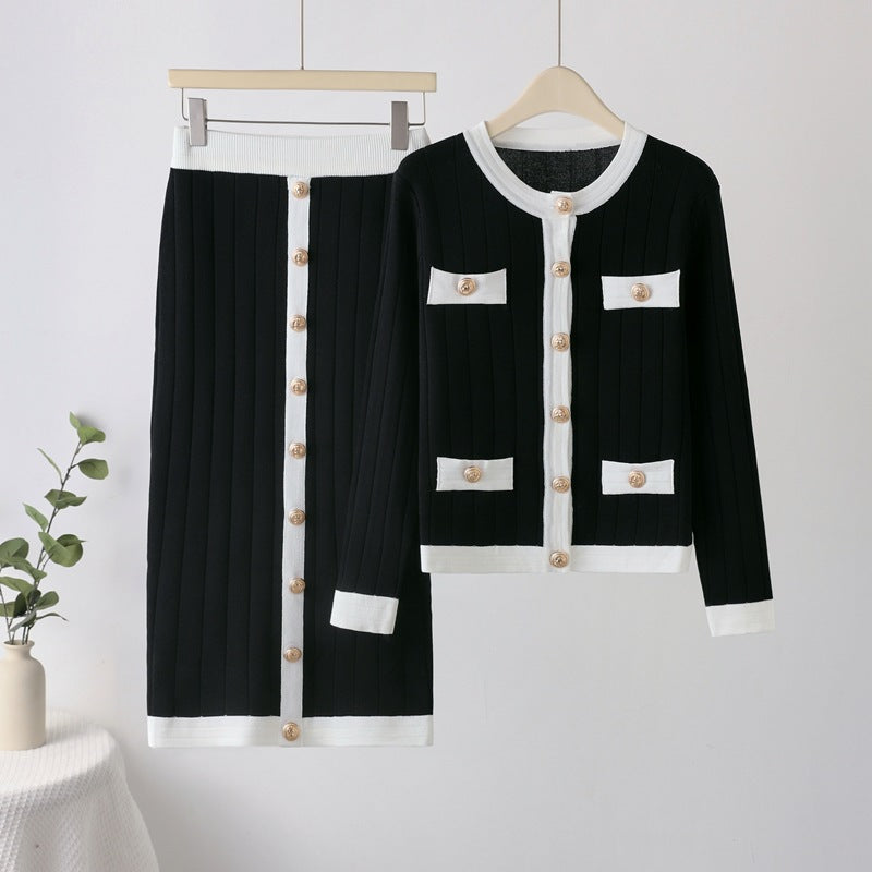 Damen stylisches Strickensemble mit dekorativen Knöpfen und Taschen Drune