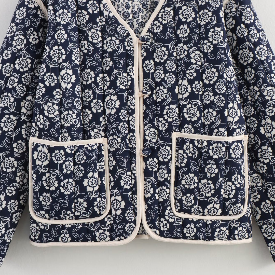 Damen gesteppte Jacke mit floralem Allover, V-Ausschnitt, Kontrastpaspel und aufgesetzten Taschen Drune
