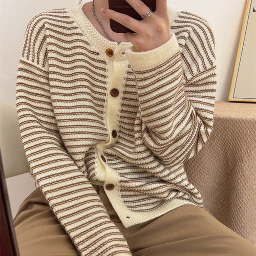 Damen lässige Strickjacke mit modernen Streifen Drune