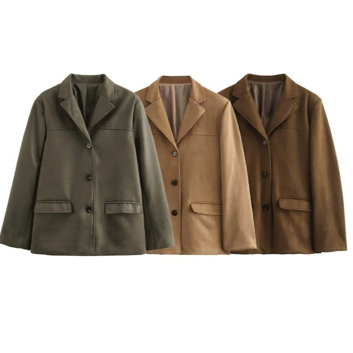 Damen 1700+ taillierter Wollmix‑Kurzblazer mit Reverskragen, durchgehender Knopfleiste und Pattentaschen Drune
