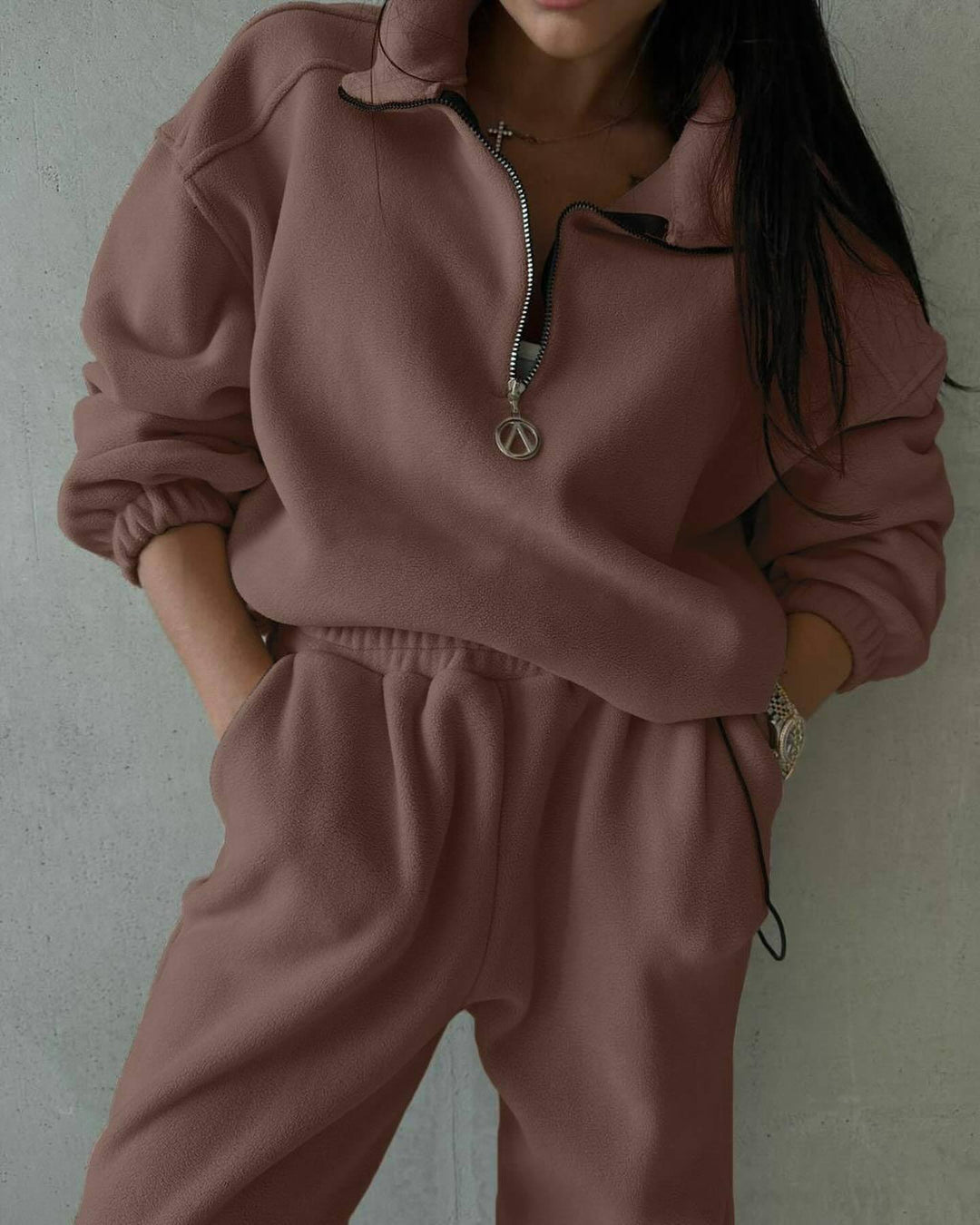 Damen Fleece Trainingsanzug mit hohem Kragen und praktischen Taschen Drune