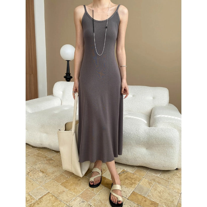 Damen elegantes Maxikleid mit schmalen Trägern und figurschmeichelndem Schnitt Drune