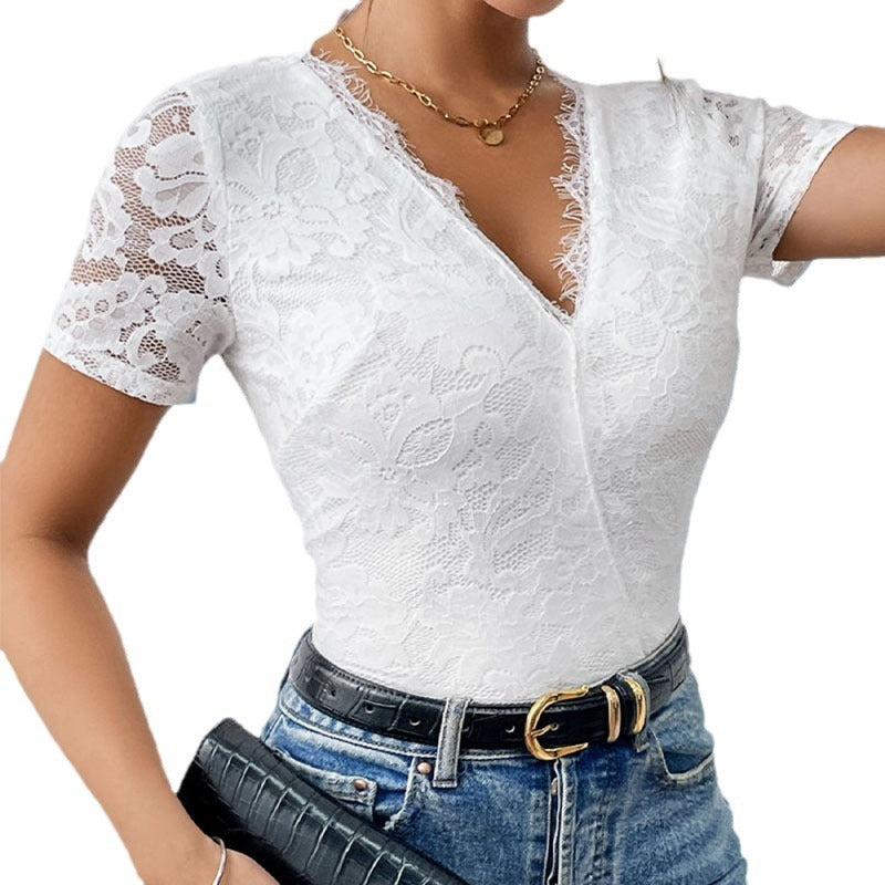 Damen Spitzenbody mit elegantem V-Ausschnitt und kurzen Ärmeln Drune