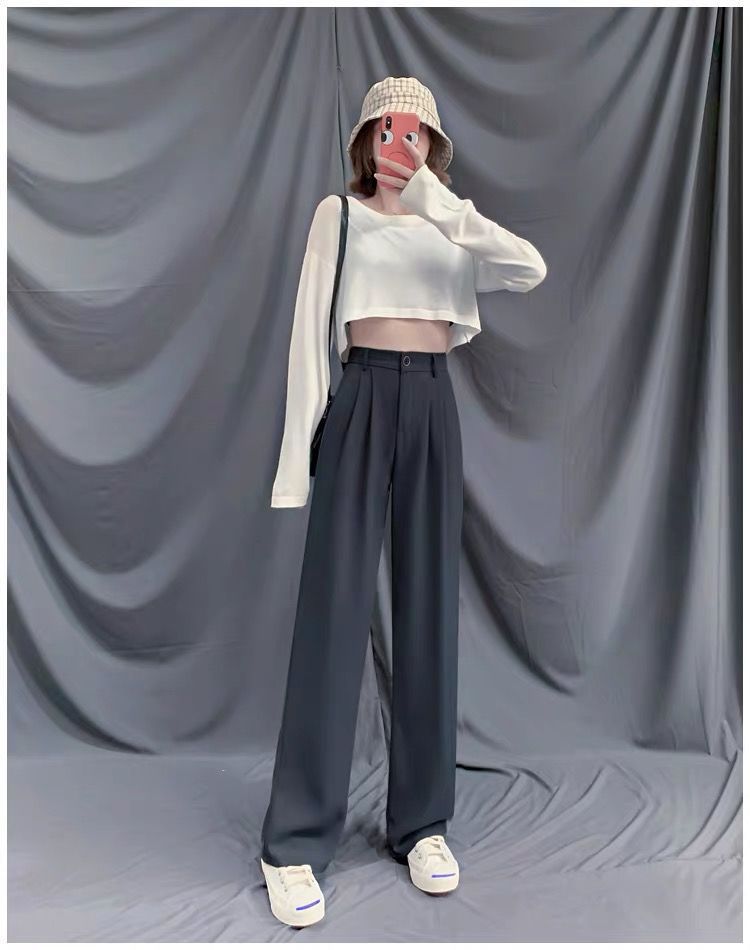 Damen Cropped Langarmshirt mit weit geschnittenen Ärmeln und eleganter Silhouette