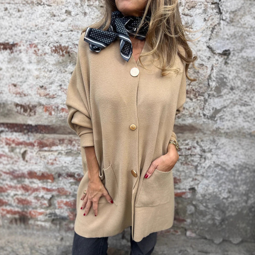 Damen Oversize Strickmantel-Cardigan mit aufgesetzten Taschen und Zierknöpfen Drune