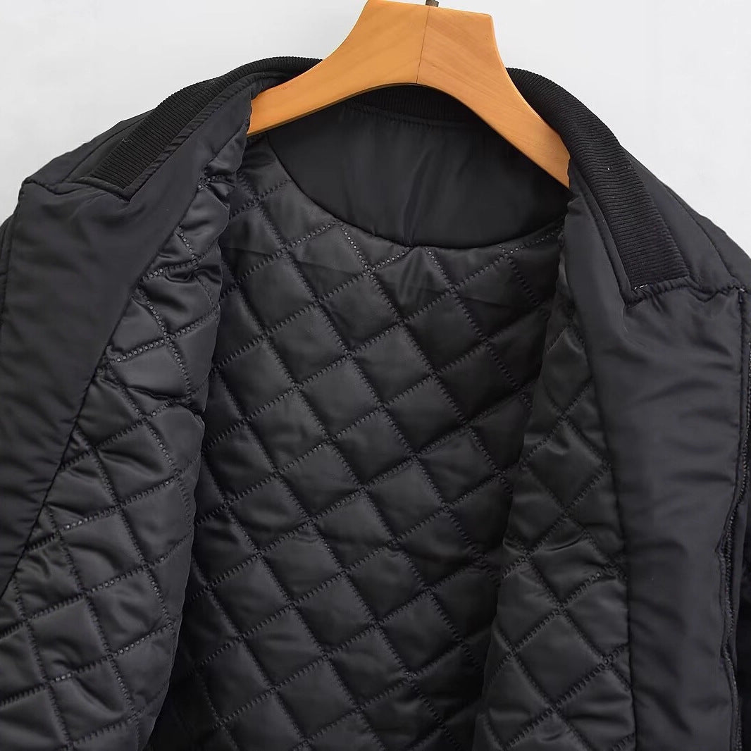 Damen Kurz geschnittene Nylon-Bomberjacke mit glänzender Oberfläche, wattiertem Futter und Metallreißverschluss Drune