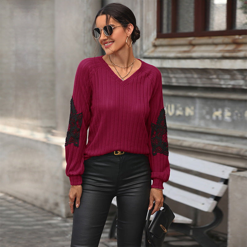 Damen Geripptes Longsleeve mit V‑Ausschnitt, Spitzen‑Einsätzen an den Ellbogen und Ballonärmeln Drune