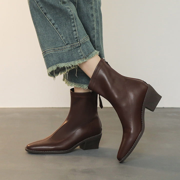 Damen Minimalistische Sock‑Ankleboot aus Glattleder mit hinterem Reißverschluss und sculpted Blockabsatz Drune