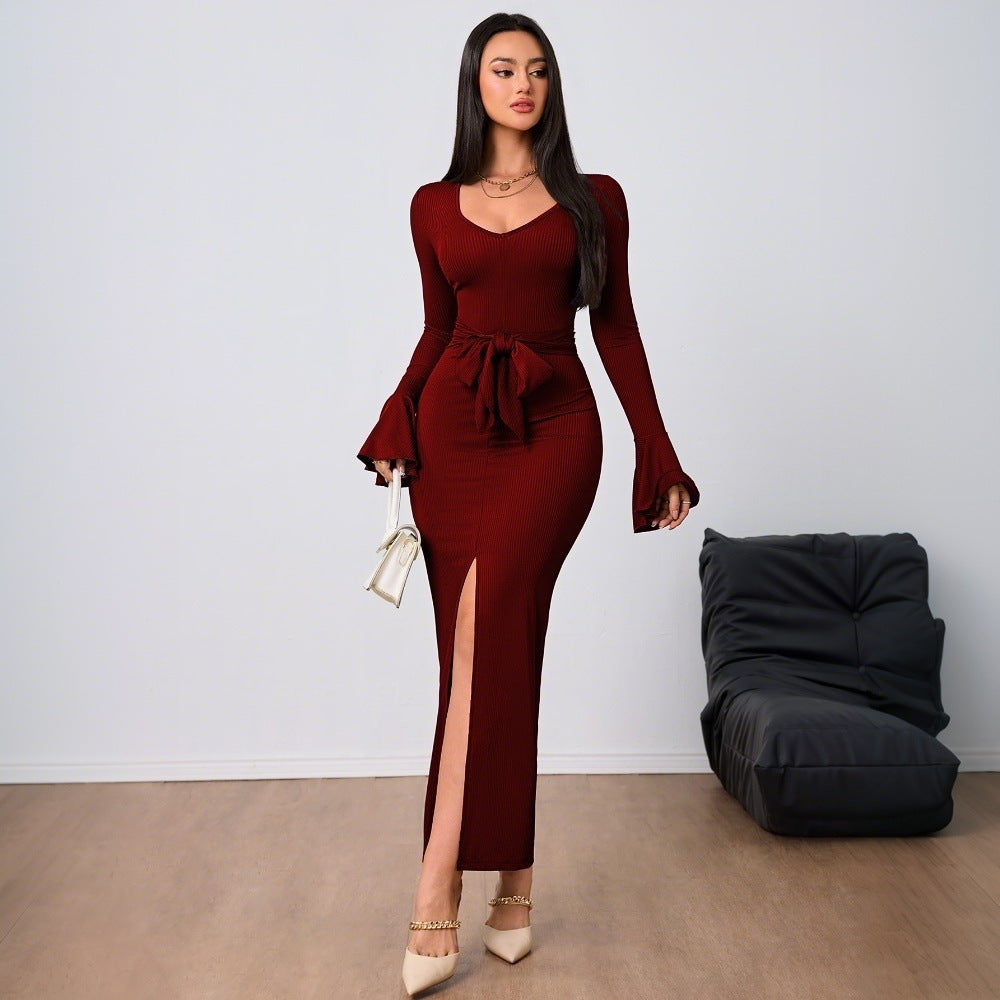 Damen figurbetontes Maxikleid mit V-Ausschnitt Trompetenärmeln Taillenband und hohem Seitenschlitz Drune