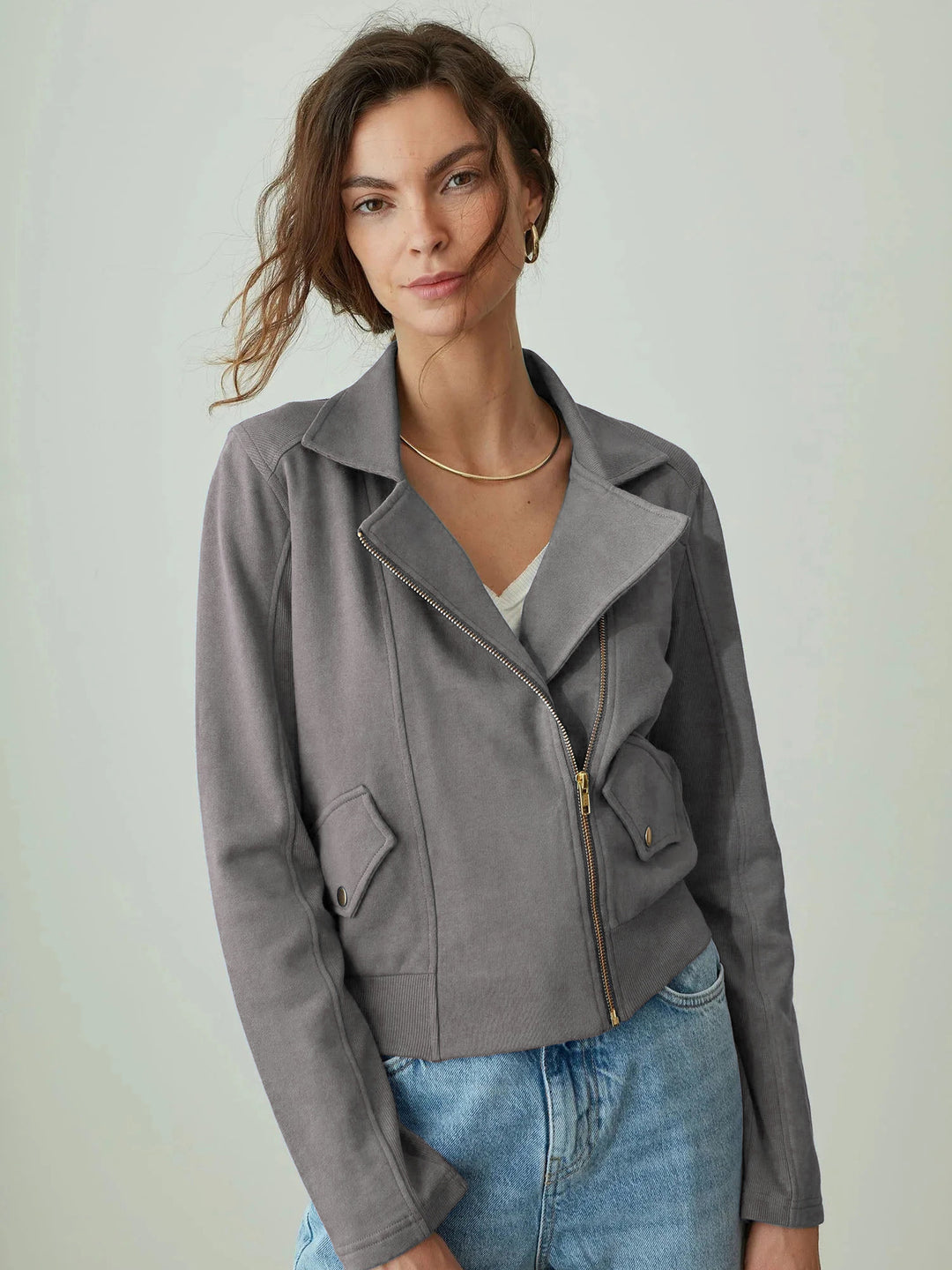 Damen Bikerjacke aus edlem Kunstleder mit modernem Schnitt und feiner Textur Drune