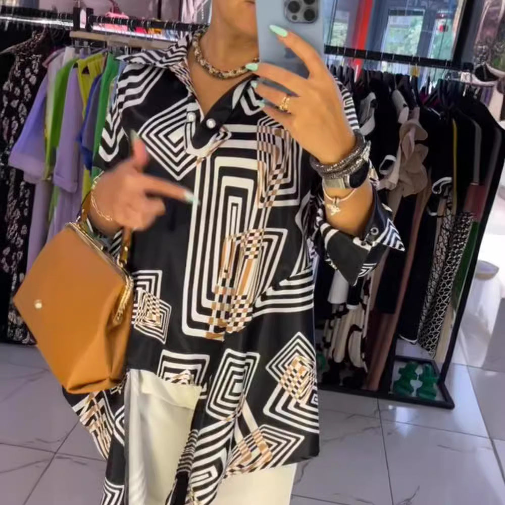 Damen nan weite Seidenoptik-Hemdbluse mit grafischem Quadratprint, asymmetrischem Zipfelsaum und Perlmuttknopfleiste Drune