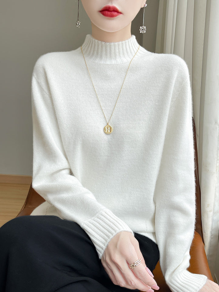 Damen Luxusweicher Midweight-Mockneckpullover aus Angora‑Optik mit feiner Rippe und entspannter Silhouette Drune