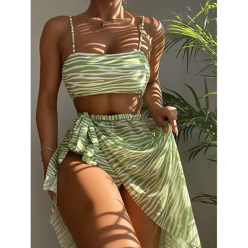 Damen Zweiteiliges Set mit Crop-Top und Wickelrock Drune