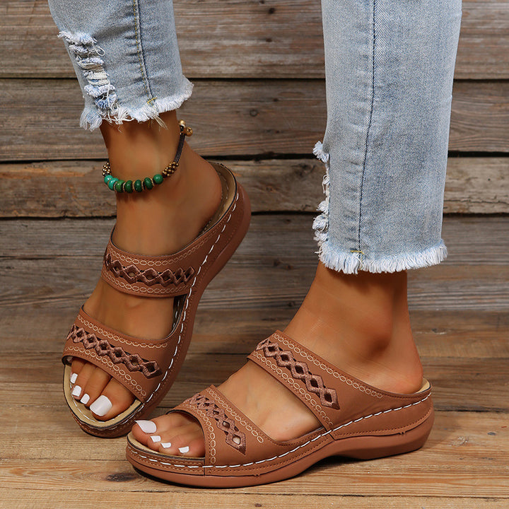 Damen Komfort-Sandalen mit doppeltem Riemen, Stickerei und gepolstertem Fußbett Drune