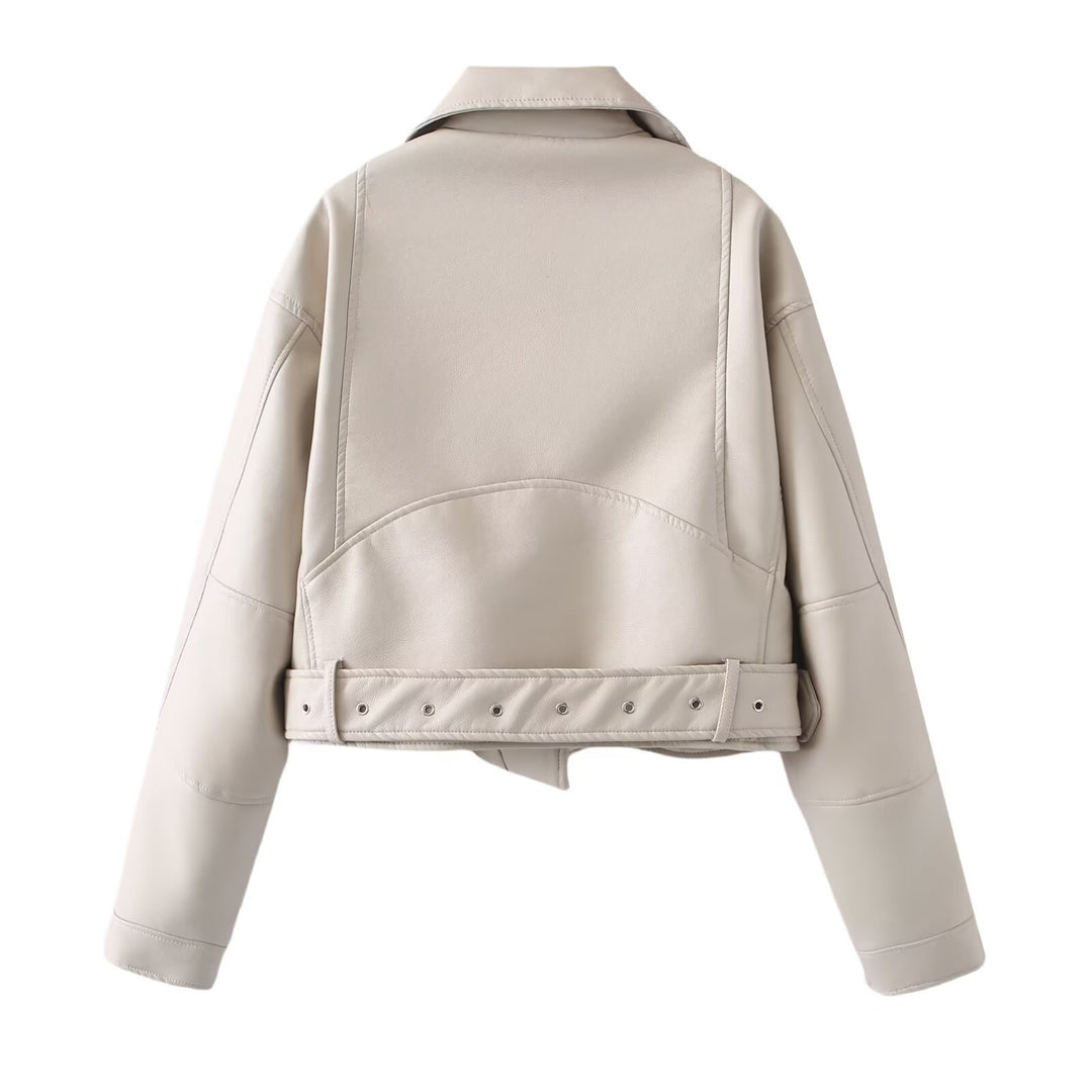 Damen Kurzjacke im Bikerstil aus soften Kunstleder mit Taillenriegel Drune
