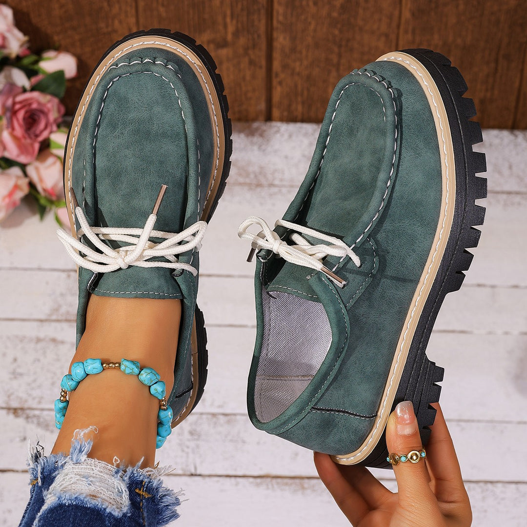 Damen Chunky-Loafer mit profilierter Gummisohle, Mokassinnaht und dezentem Schnürdetail Drune