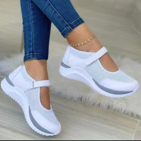 Damen Atmungsaktive Mary-Jane Sneaker mit Klettverschluss und Keilsohle Drune