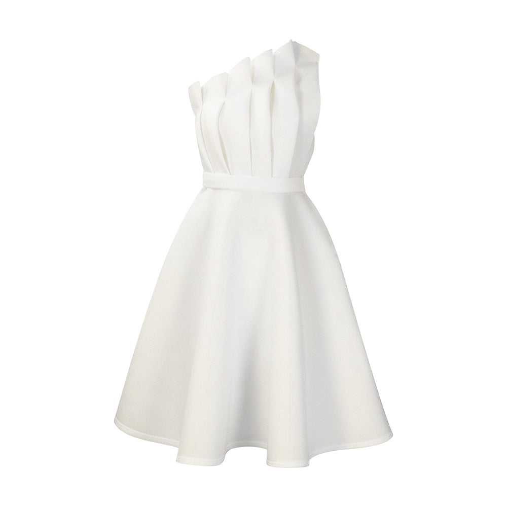 Damen A-Linien Kleid mit asymmetrischen Falten und eleganter Taillierung Drune