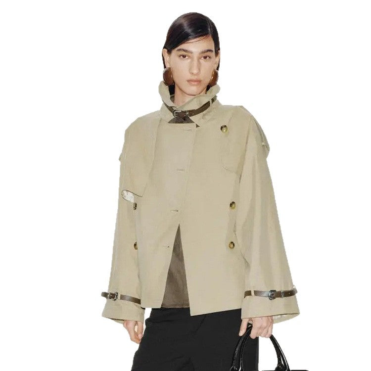 Damen Kurzer Boxy-Trenchcoat mit weitem Revers, Schulterriegeln und verstellbaren Manschetten Drune