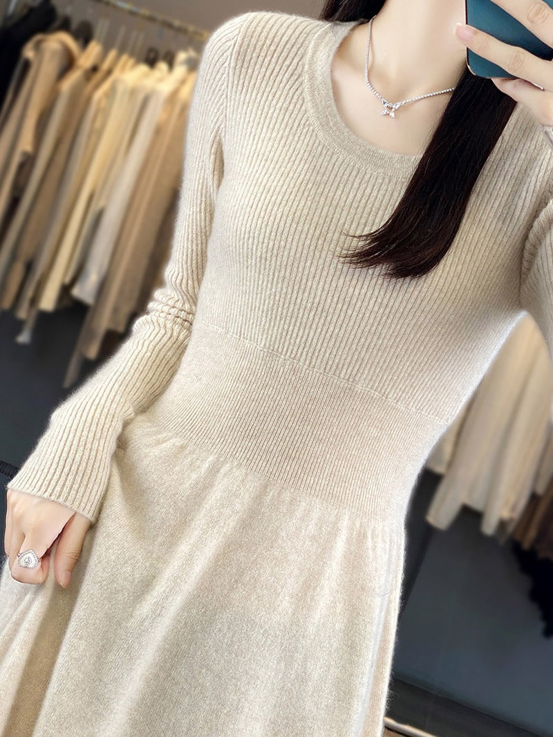 Damen Langärmeliges Midikleid aus Feinstrick mit taillierter A‑Linien‑Silhouette Drune