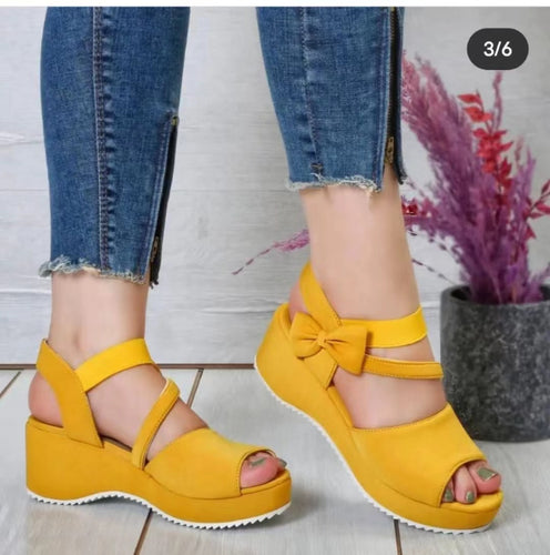 Damen Wedge-Sandalen mit eleganter Schleifenapplikation und rutschfester Sohle Drune