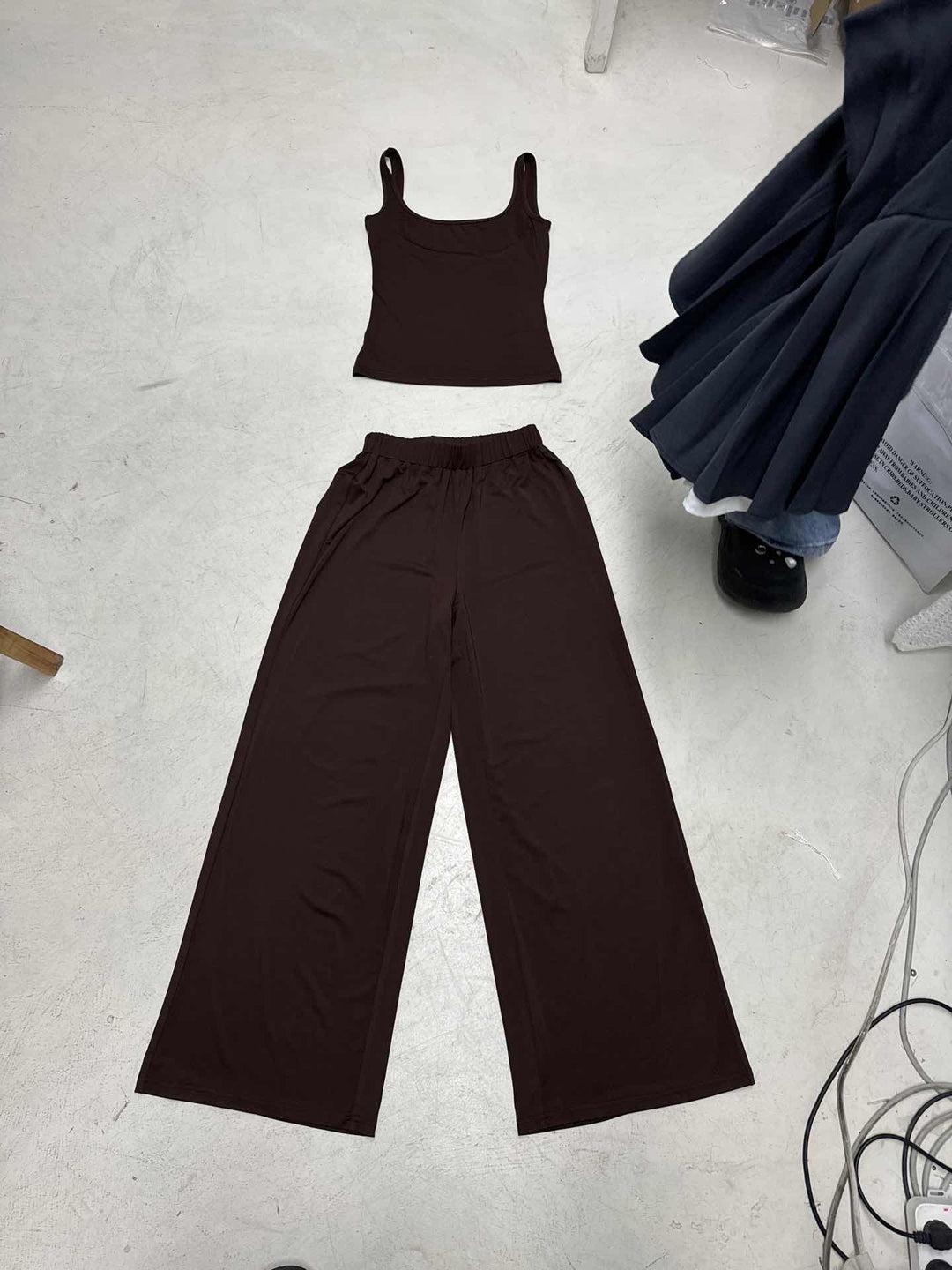 Damen Set bestehend aus Top und weit geschnittenen Hosen Drune